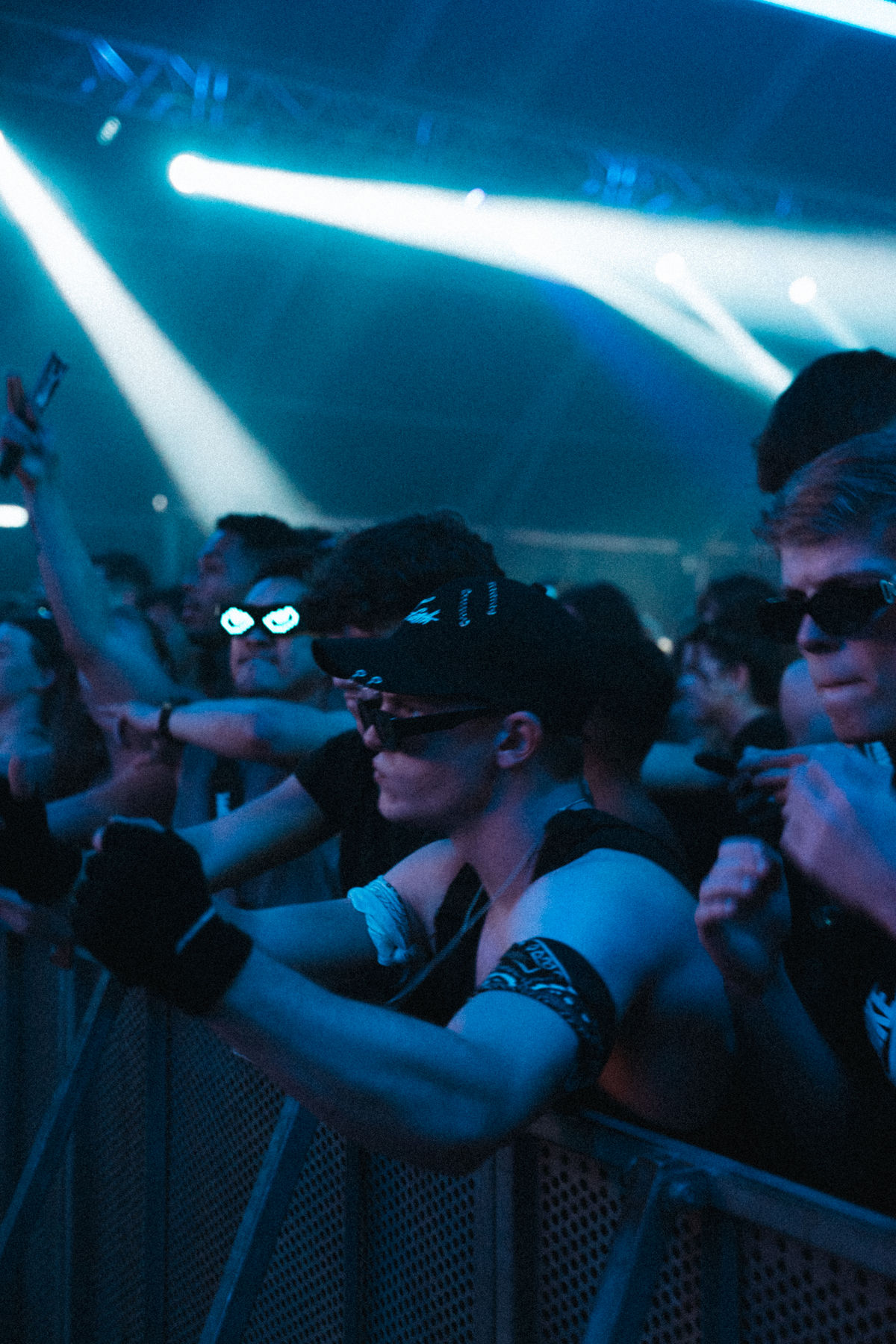 Loading... just a sec